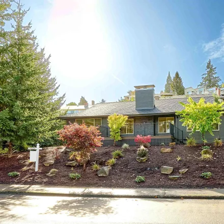 Buy this 3 bed house on 3532 Augusta National Drive South in Salem, OR 97302