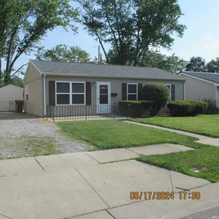 Buy this 3 bed house on 509 Freeman Dr in Monticello, Indiana