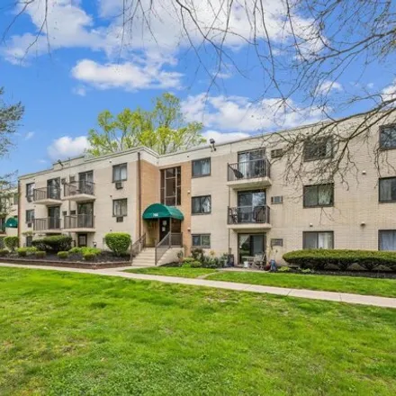 Buy this 1 bed condo on Building 700 in 1575 Street Road, Warminster Township