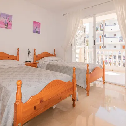 Rent this 2 bed apartment on Carrer Manuel de Falla in 03581 l'Alfàs del Pi, Spain