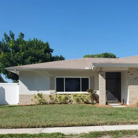 Rent this 3 bed house on 2002 Groveland Road in Palm Harbor, FL 34683