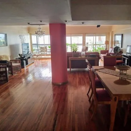 Buy this 4 bed apartment on Felipe Moré 2604 in Triángulo, Rosario