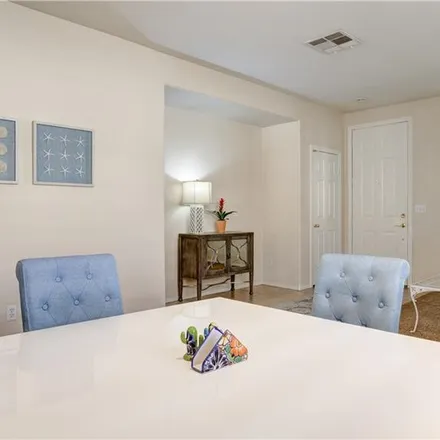 Image 7 - 2287 Chestnut Bluffs Avenue, Henderson, NV 89052, USA - House for sale