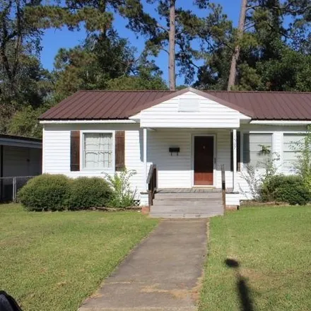 Buy this 3 bed house on 1507 Creed Street in Pineville, LA 71360