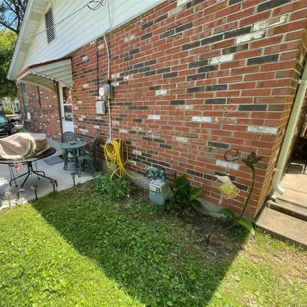 Image 3 - 10848 Kingbee Place, St. Ann, MO 63074, USA - Duplex for sale