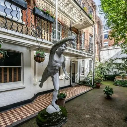 Image 3 - St. Andrew's Mansions, Dorset Street, London, W1U 7NG, United Kingdom - Apartment for sale