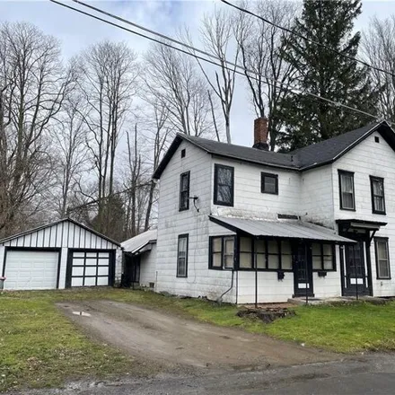Buy this 5 bed house on 253 West Frederick Street in Corry, PA 16407