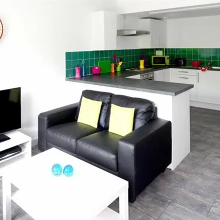 Rent this 1 bed apartment on X1 Chapel Street in 272 Chapel Street, Salford