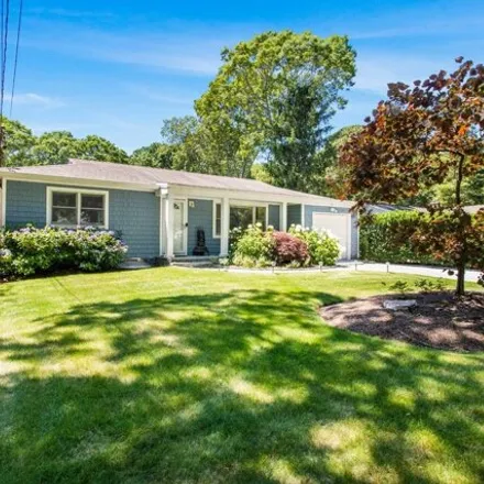 Image 2 - 43 Rogers Avenue, Village of Westhampton Beach, Suffolk County, NY 11978, USA - House for rent