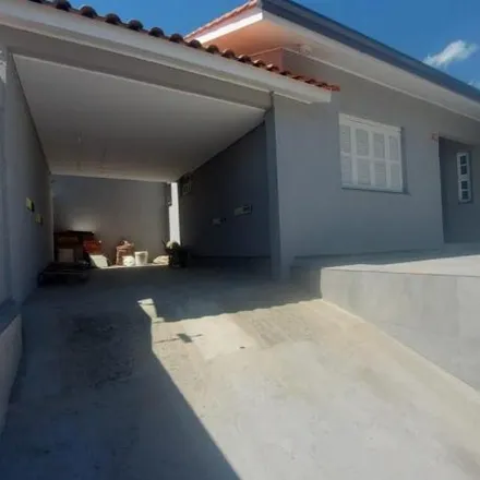 Buy this 4 bed house on Avenida José Loureiro da Silva in Centro, Gravataí - RS
