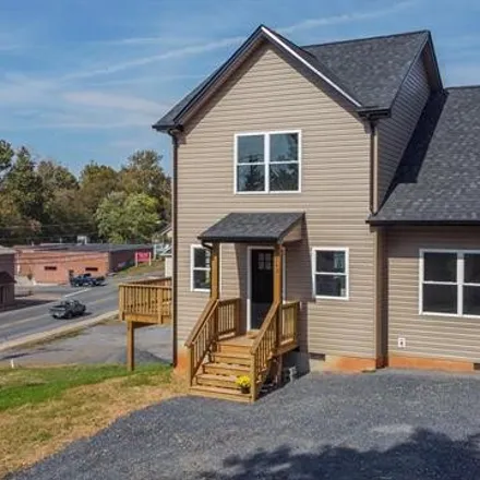 Buy this 3 bed townhouse on Timberville Cemetery in Community Circle, Timberville