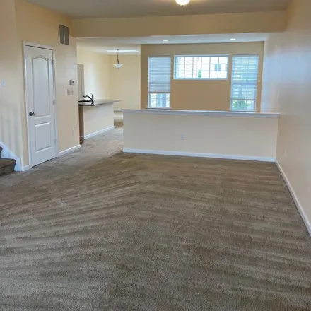 Rent this 3 bed apartment on 335 North Bayberry Parkway in New Castle County, DE 19709
