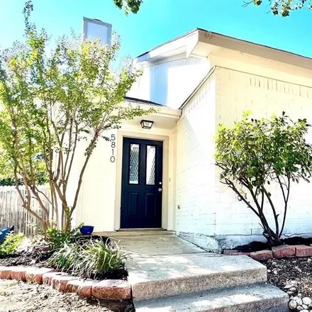 Buy this 3 bed townhouse on 5810 Falconcrest Drive in Arlington, TX 76017