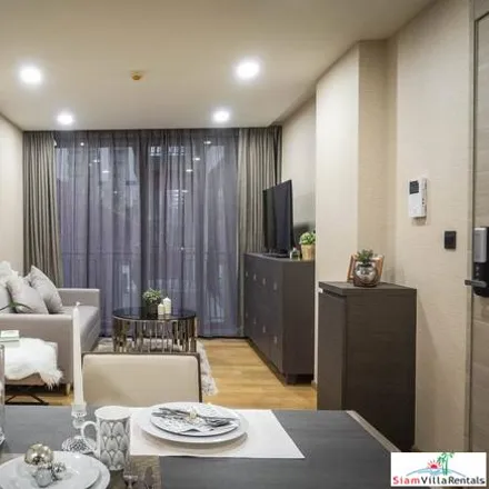 Image 5 - ลานจอดรถมรกต, Soi Som Khit, Lang Suan, Pathum Wan District, Bangkok 10330, Thailand - Apartment for rent