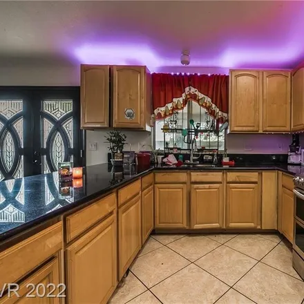 Image 8 - 829 Camden Yard Court, North Las Vegas, NV 89030, USA - House for sale