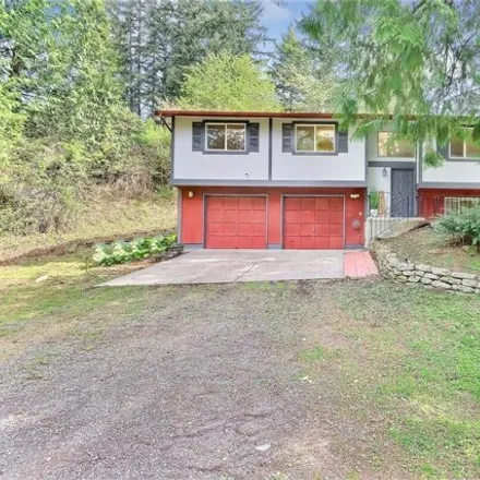 Buy this 3 bed house on 23718 Southeast 32nd Way in Sammamish, WA 98075