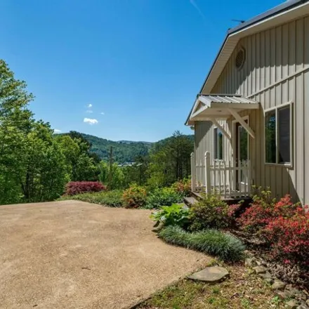 Image 6 - Old Stoney Loop, Carter County, TN 37643, USA - House for sale