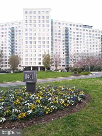 Rent this 2 bed condo on Grosvenor Park III in 10401 Grosvenor Place, Parkside