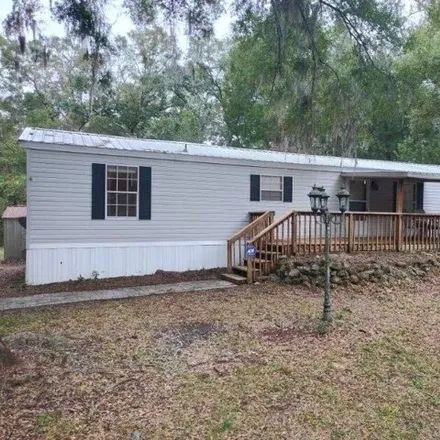 Buy this studio apartment on 8598 West Charlynn Lane in Citrus County, FL 34428