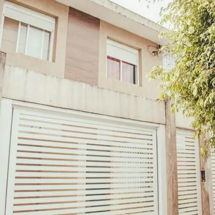 Rent this 3 bed house on Rua Benedito Ernesto Guimarães in Marapé, Santos - SP