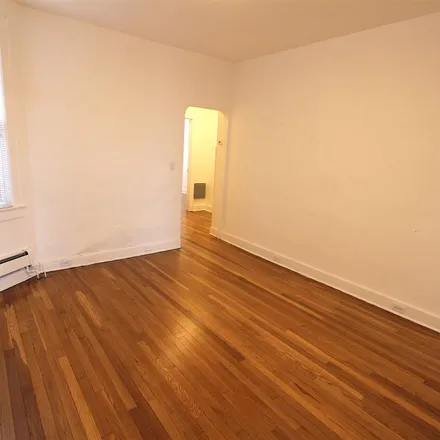 Rent this 3 bed apartment on 871 Broadway in Bayonne, NJ 07002