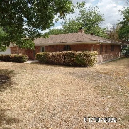 Image 3 - 103 Mockingbird Lane, Weatherford, TX 76086, USA - House for sale