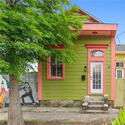 Image 1 - 1665 North Robertson Street, New Orleans, LA 70116, USA - House for sale