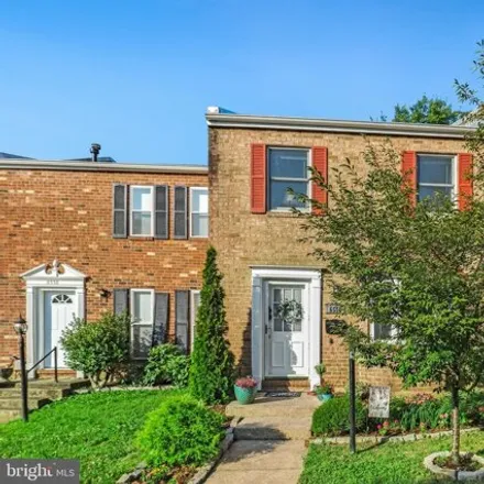 Buy this 3 bed townhouse on 6556 Gildar St in Alexandria, Virginia
