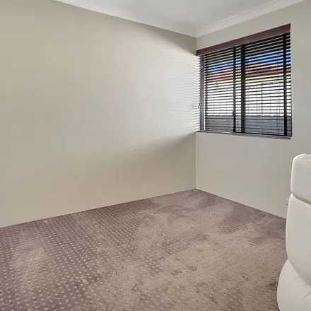 Image 9 - 5 Woollybrush Place, Bibra Lake WA 6163, Australia - Apartment for rent