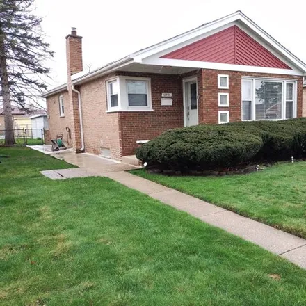 Buy this 3 bed house on Loomis Street in Calumet Park, Calumet Township