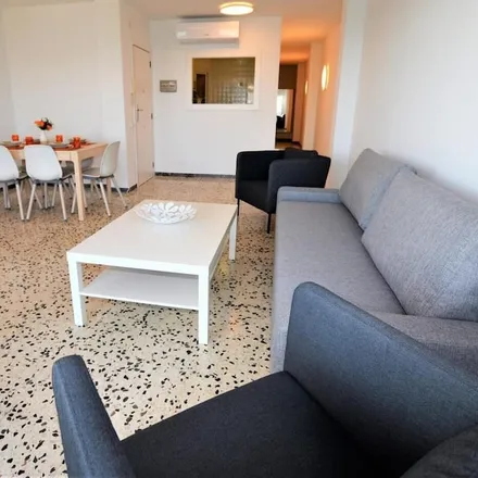 Rent this 2 bed apartment on 43882 Calafell