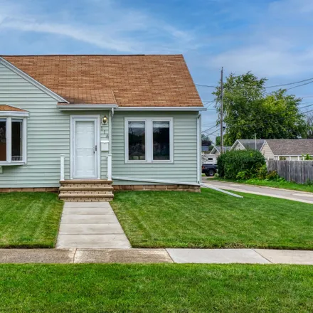Buy this 2 bed house on 116 West 1st Street in Kimberly, Outagamie County