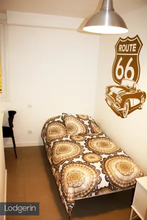 Image 2 - Madrid, Hostal Alicante, Calle del Arenal, 16, 28013 Madrid - Room for rent