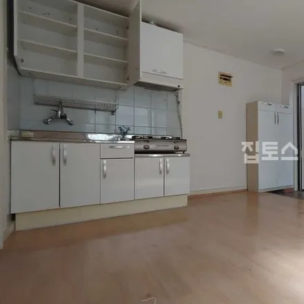 Image 7 - 서울특별시 강남구 대치동 927-19 - Apartment for rent