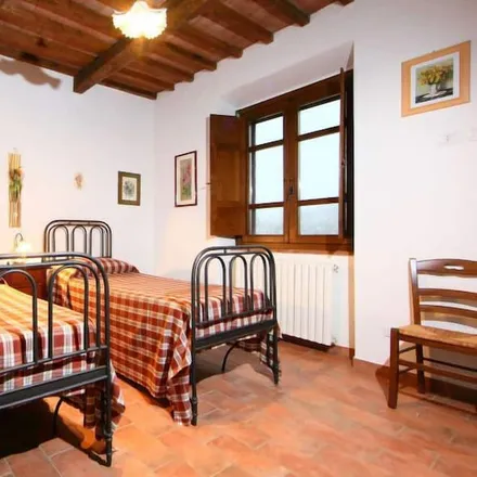 Rent this 3 bed apartment on Via San Casciano dei Bagni in 00149 Rome RM, Italy
