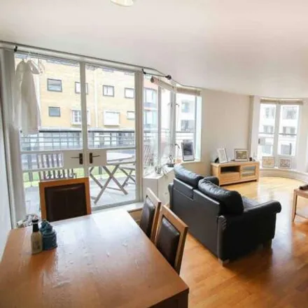 Rent this 2 bed room on 2-10 Horselydown Lane in London, SE1 2LN