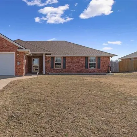 Buy this 3 bed house on 1284 1st Street in Elgin, Comanche County