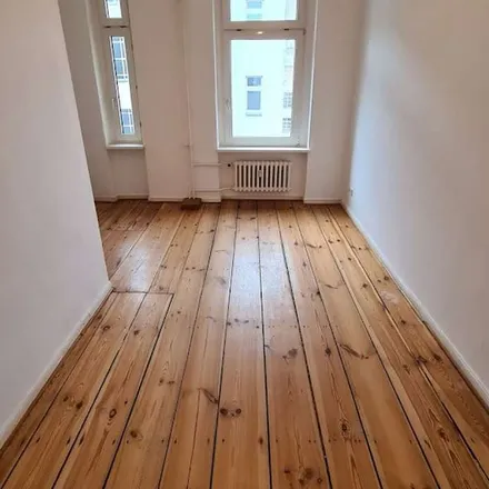 Rent this 3 bed apartment on Soldiner Straße 37 in 13359 Berlin, Germany