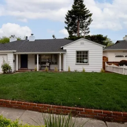 Buy this 2 bed house on 1117 Cambridge Road in Burlingame, CA 94010