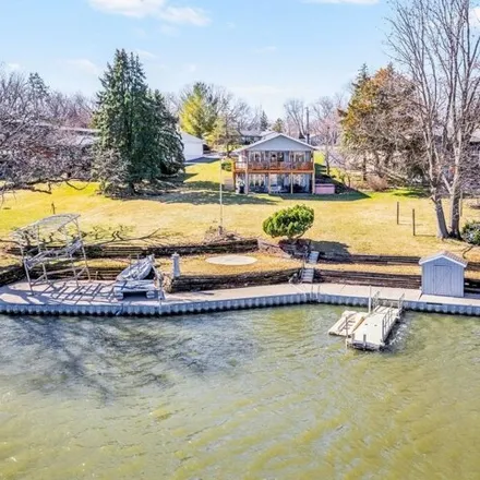 Buy this 4 bed house on Lake Holiday Drive in Northville Township, IL 60548