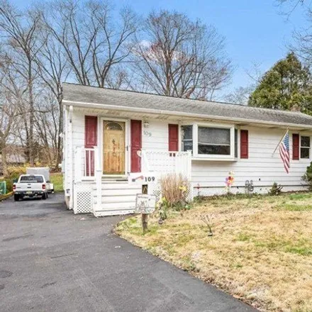 Buy this 3 bed house on 107 Hiawatha Boulevard in Oakland, NJ 07436