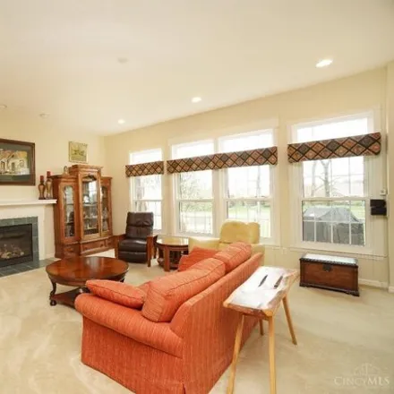 Image 6 - Walden Ponds Golf Club, 6090 Golf Club Lane, Hamilton, OH 45011, USA - House for sale