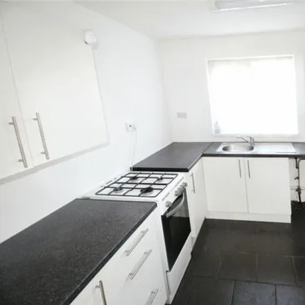 Image 5 - 51 Stretton Road, Bloxwich, WV12 5EJ, United Kingdom - Townhouse for rent