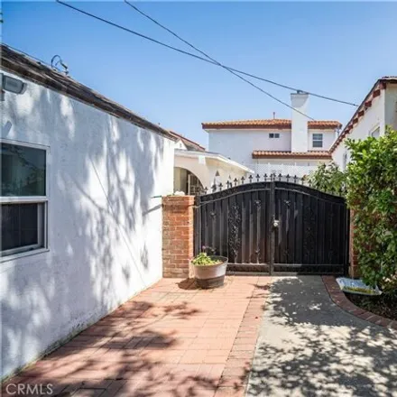 Image 5 - 820 S Atlantic Blvd, Alhambra, California, 91803 - House for sale