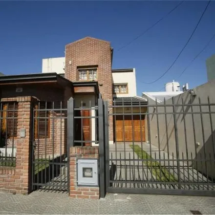 Buy this 3 bed house on Calle 521 1103 in Partido de La Plata, 1900 Tolosa