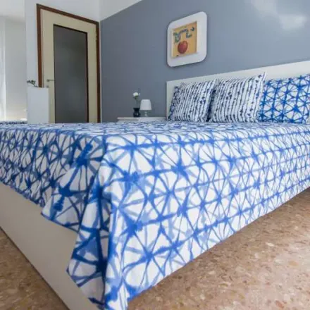 Rent this 4 bed apartment on Viale Fulvio Testi 216 in 20126 Milan MI, Italy