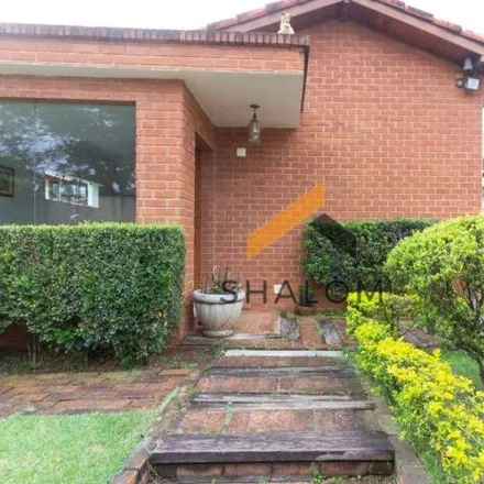 Buy this 2 bed house on Rua José Espiridião Teixeira in Butantã, São Paulo - SP