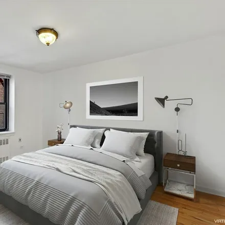 Image 3 - 100 -11 67TH RD 609 in Forest Hills - Apartment for sale