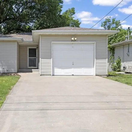 Buy this 3 bed house on 279 North Westport Avenue in Springfield, MO 65802