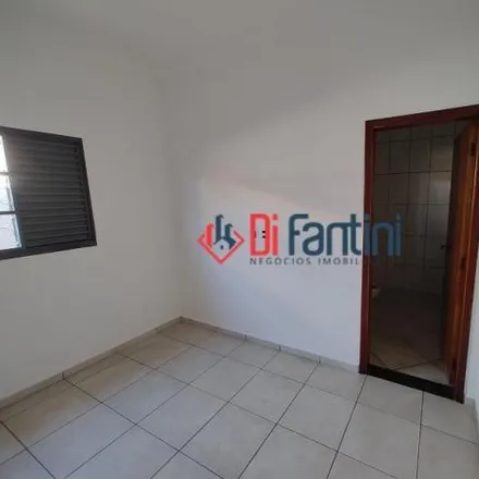 Buy this 3 bed house on Rua do Chá in Jardim São Fernando, Santa Bárbara d'Oeste - SP